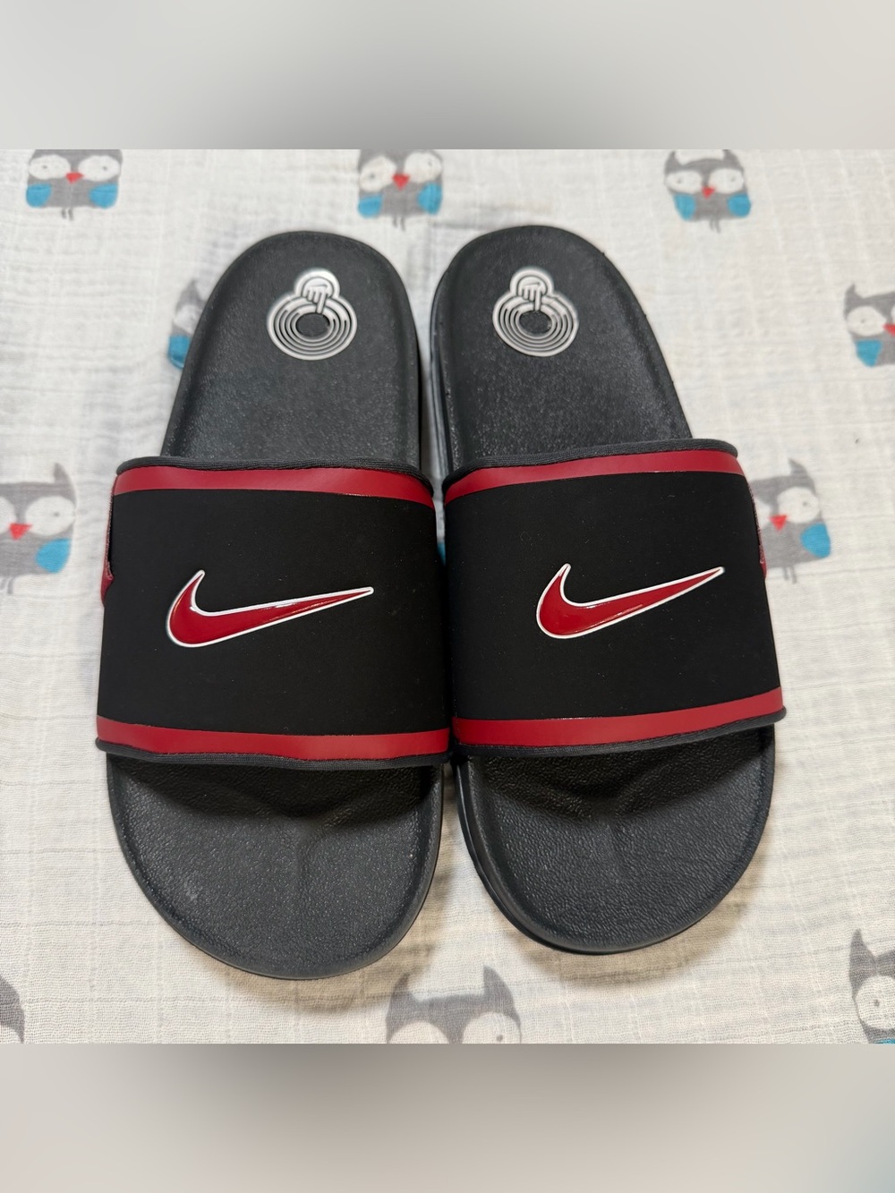 Nike Offcourt Arizona Diamondbacks Slides Men’s 11 Black Red NWOT